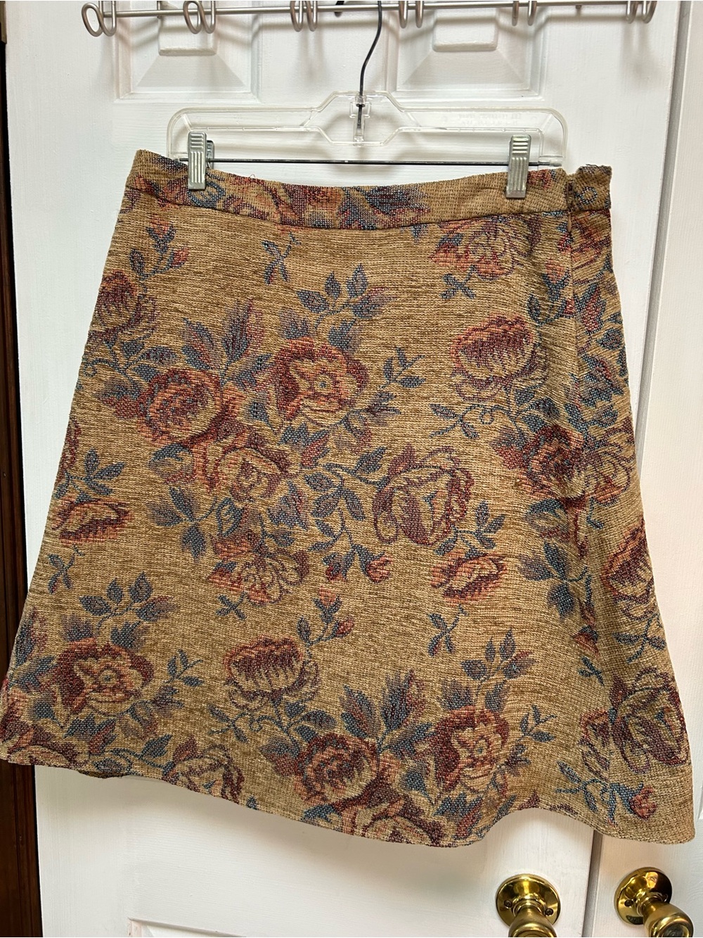 Floral Tapestry A-Line Skirt. Tan w/Rust&Blue Accents. Fully lined. Hidden zipr